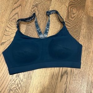 Victoria’s Secret VSX Sport Sports Bra 34B
